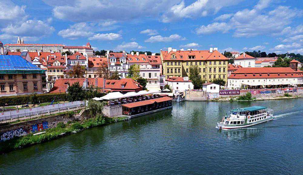 优秀的怪奇漫画——祝耕夫的《人类进化论》