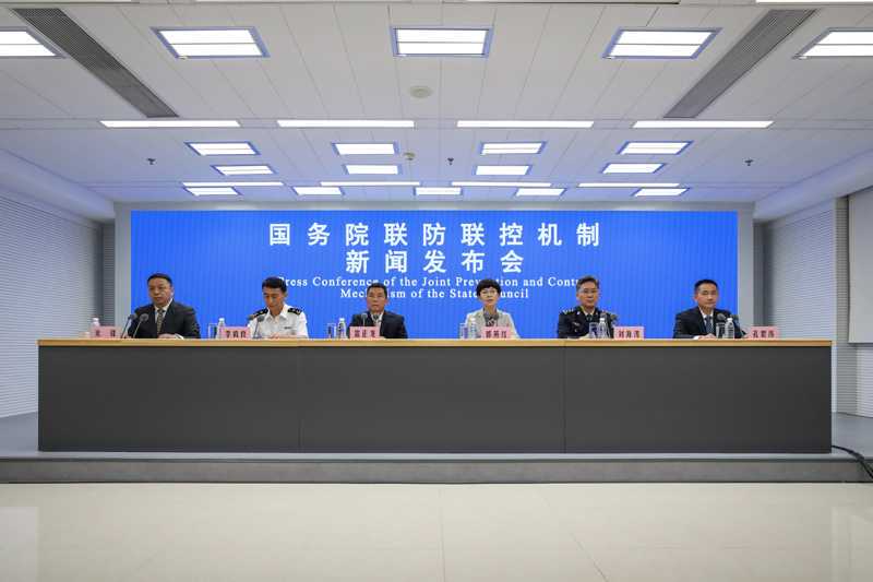 事实证明，被传移民海外三年无戏可拍的孙红雷，才是真正的明白人