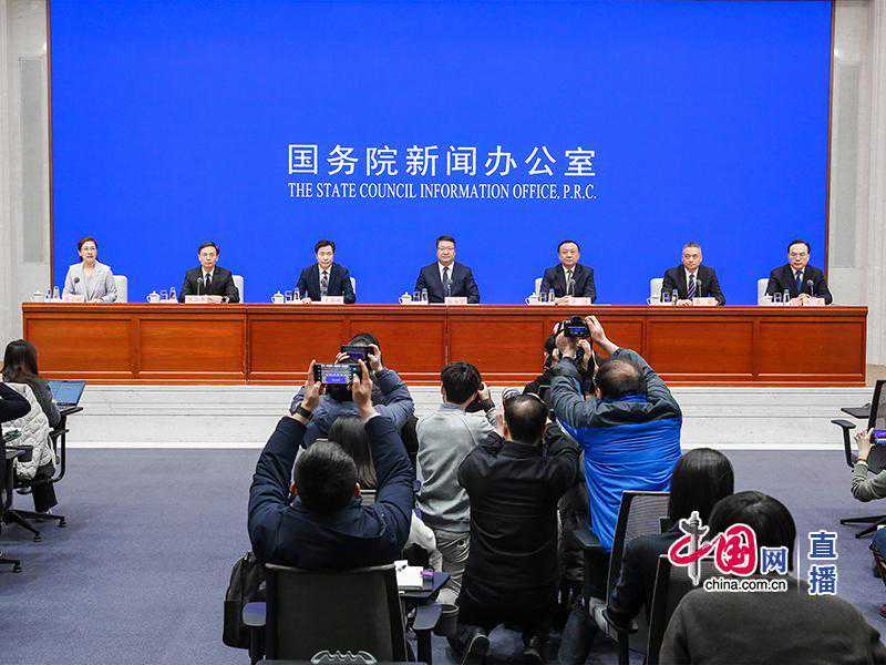 那些牺牲自己让孩子在国外读书的父母们，现在后悔吗？